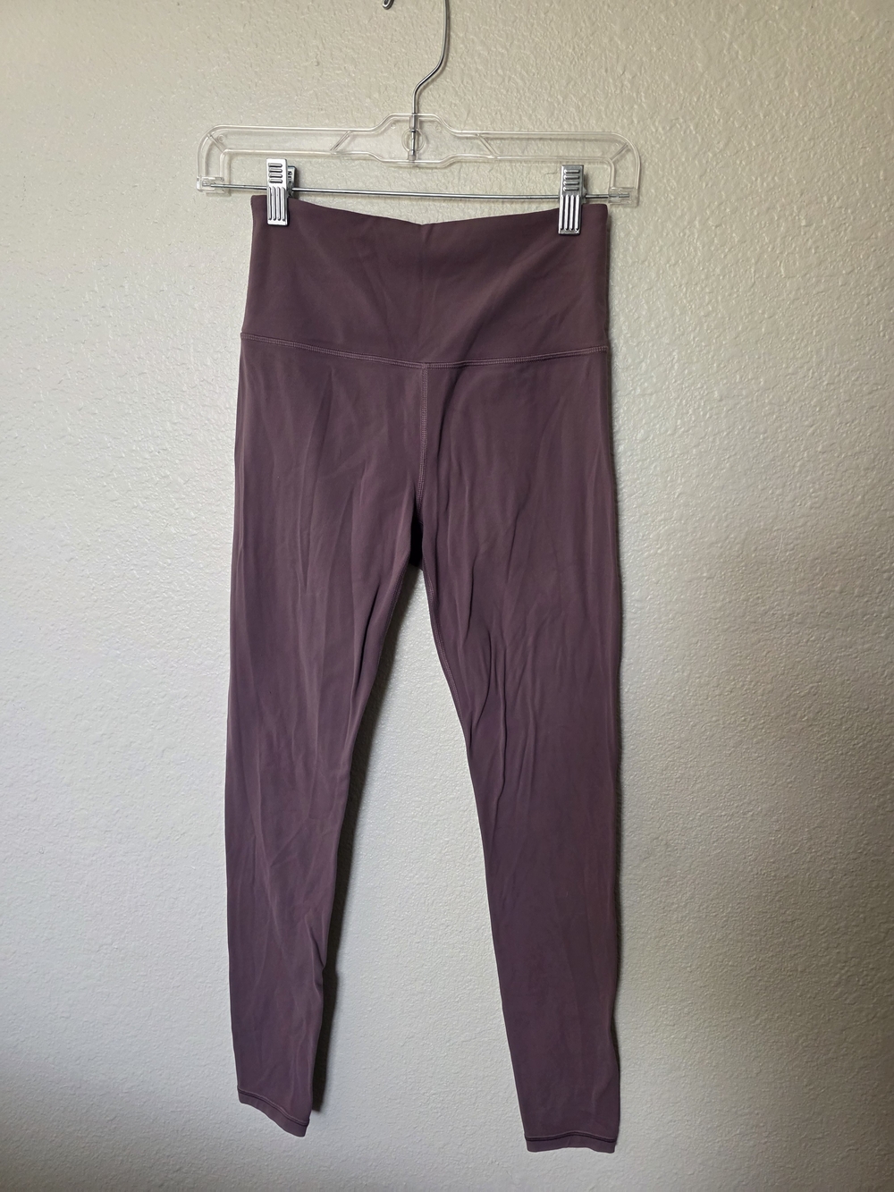 Athleta Ultra High Rise Elation 7/8 tight leggings, XS